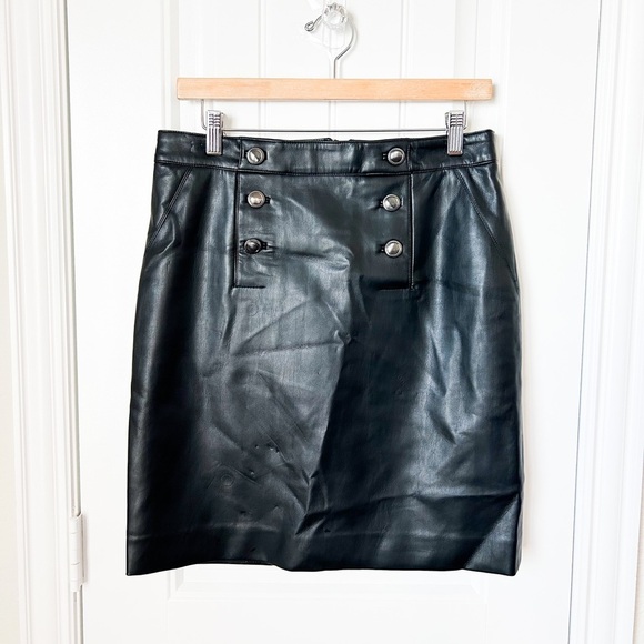 Carmen Marc Valvo Faux Leather Skirt Size 6 - Picture 1 of 2